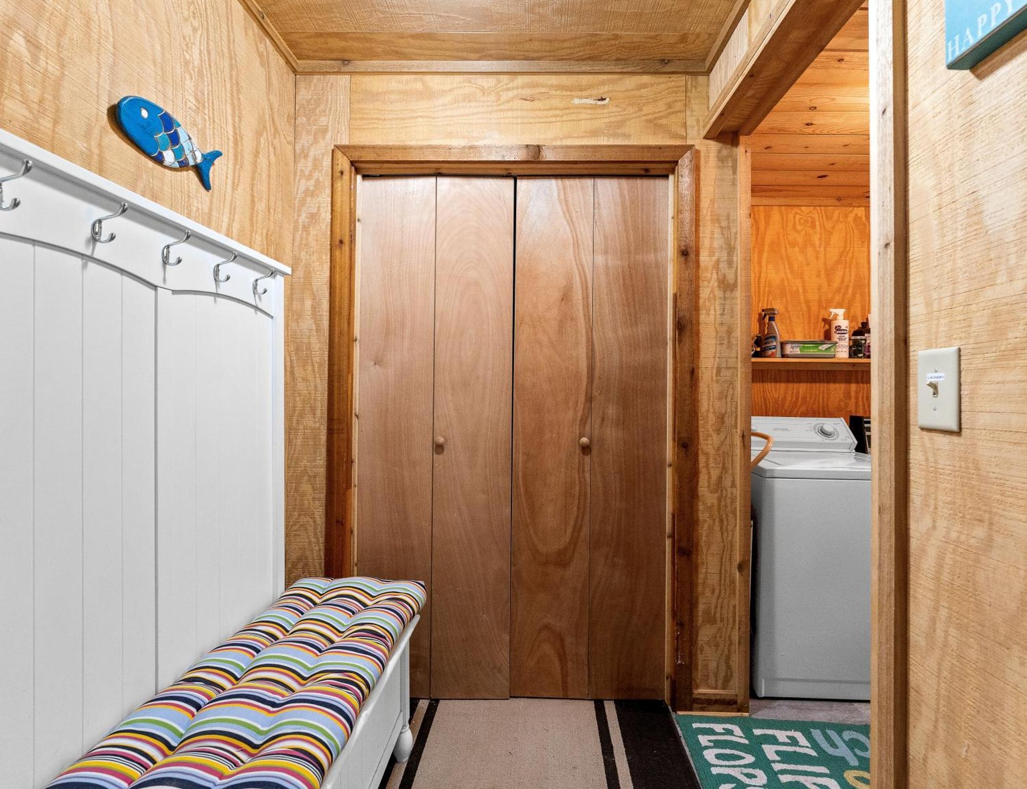Experience The Charm Of Silver Lake At Parrothead Retreat Мирс Экстерьер фото