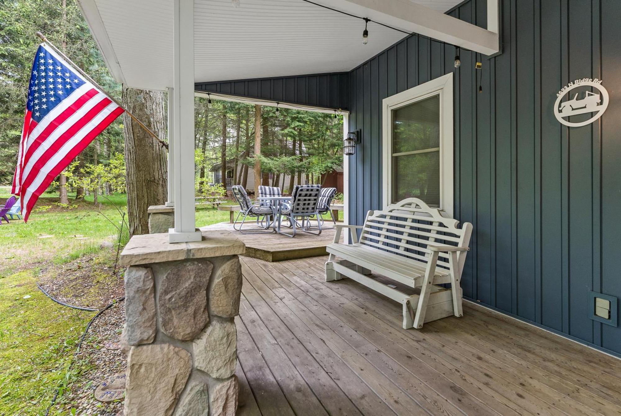 Experience The Charm Of Silver Lake At Parrothead Retreat Мирс Экстерьер фото